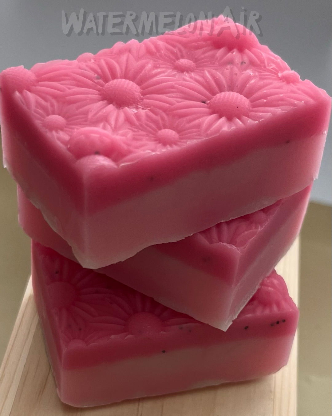 Strawberry Cream Soap, Goat’s Milk Natural Soap, Hand Poured Soap, Handcrafted Soap, Softening Soap, Fresh Scented, Bar soap, Exfoliating soap