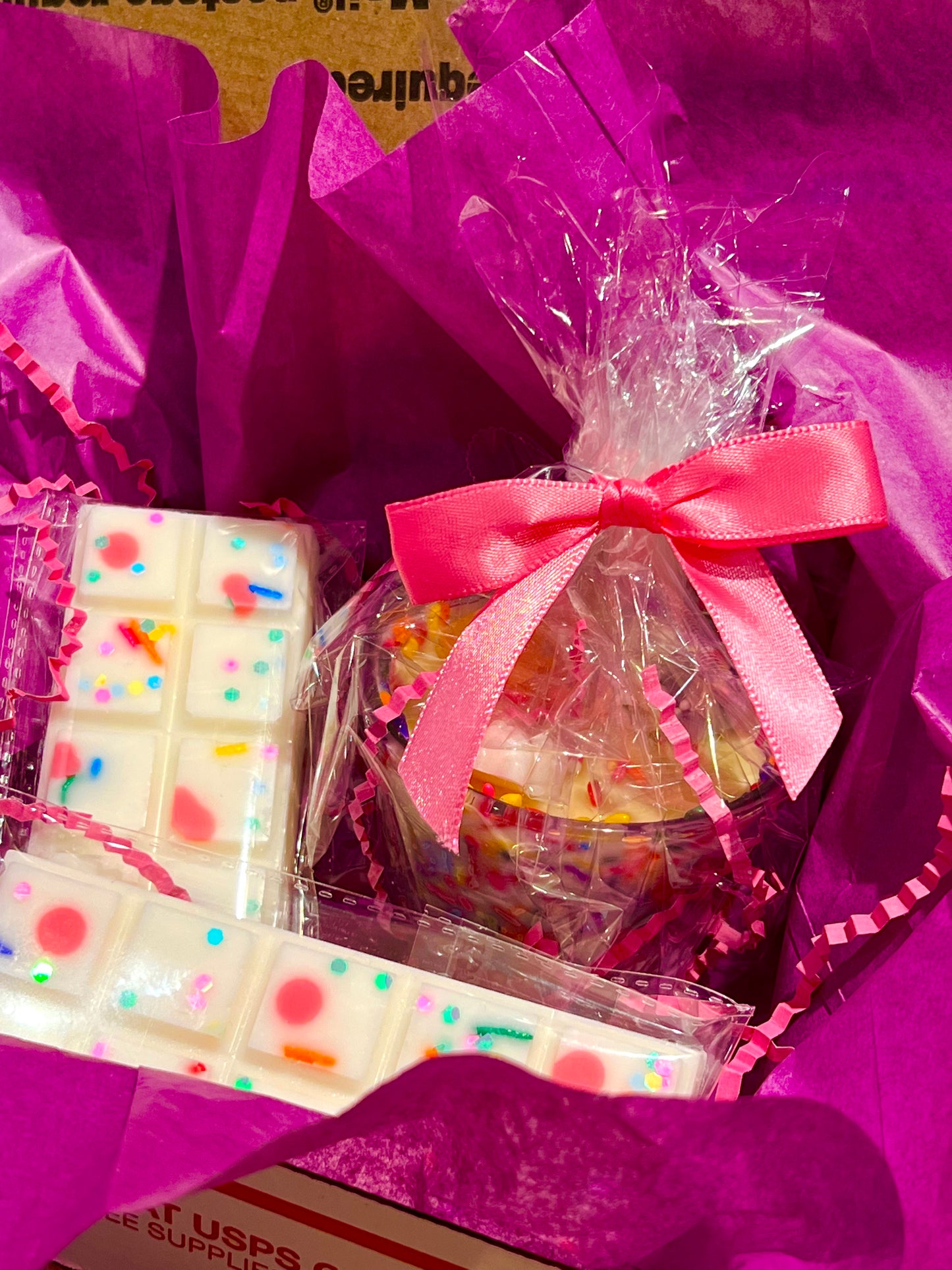 BIRTHDAY SURPRISE BOX (11oz)