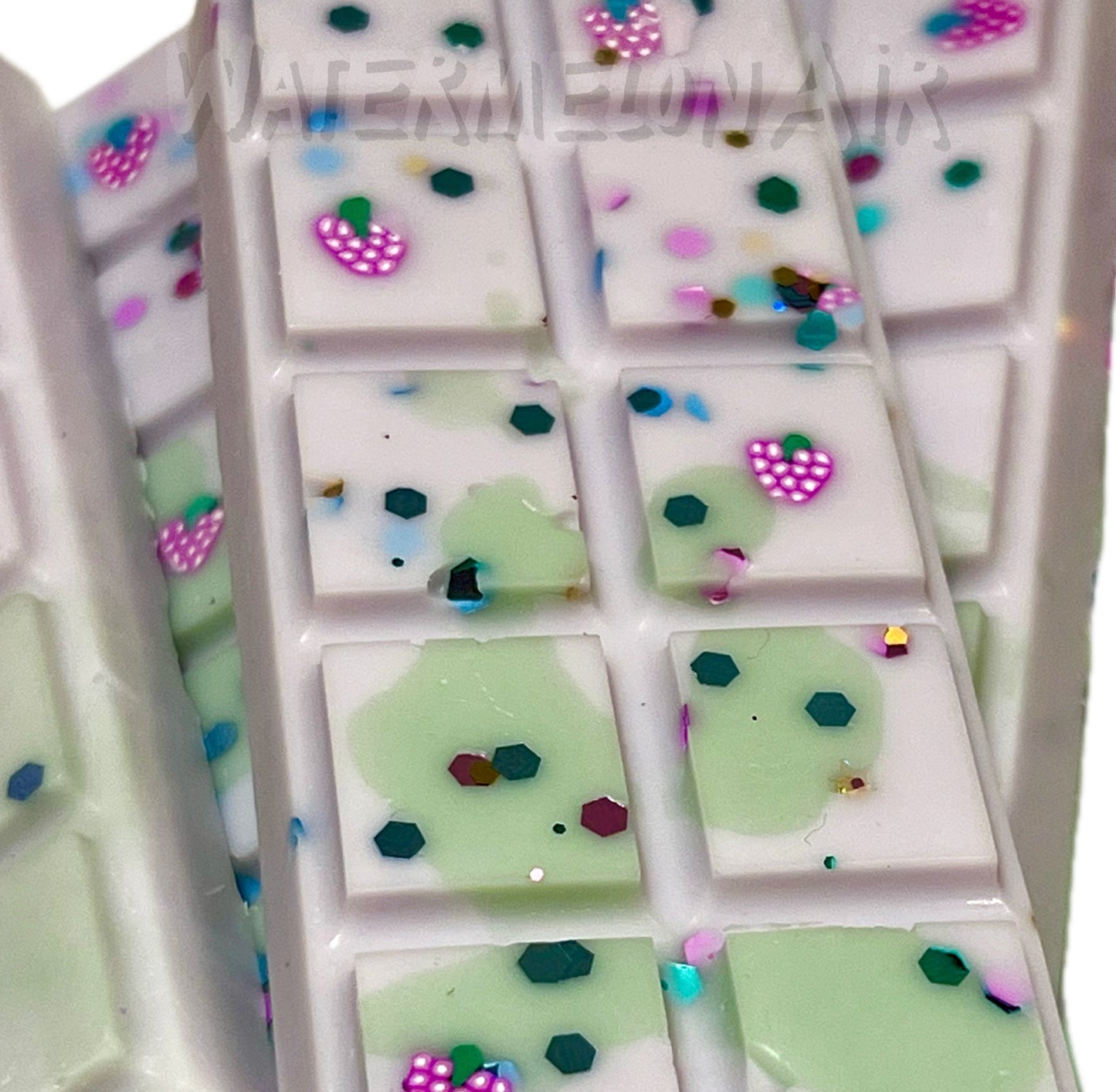 BLACKBERRY SAGE Snap Bar Wax Melts, blend of juicy berries, fresh herbs, and earthy greens