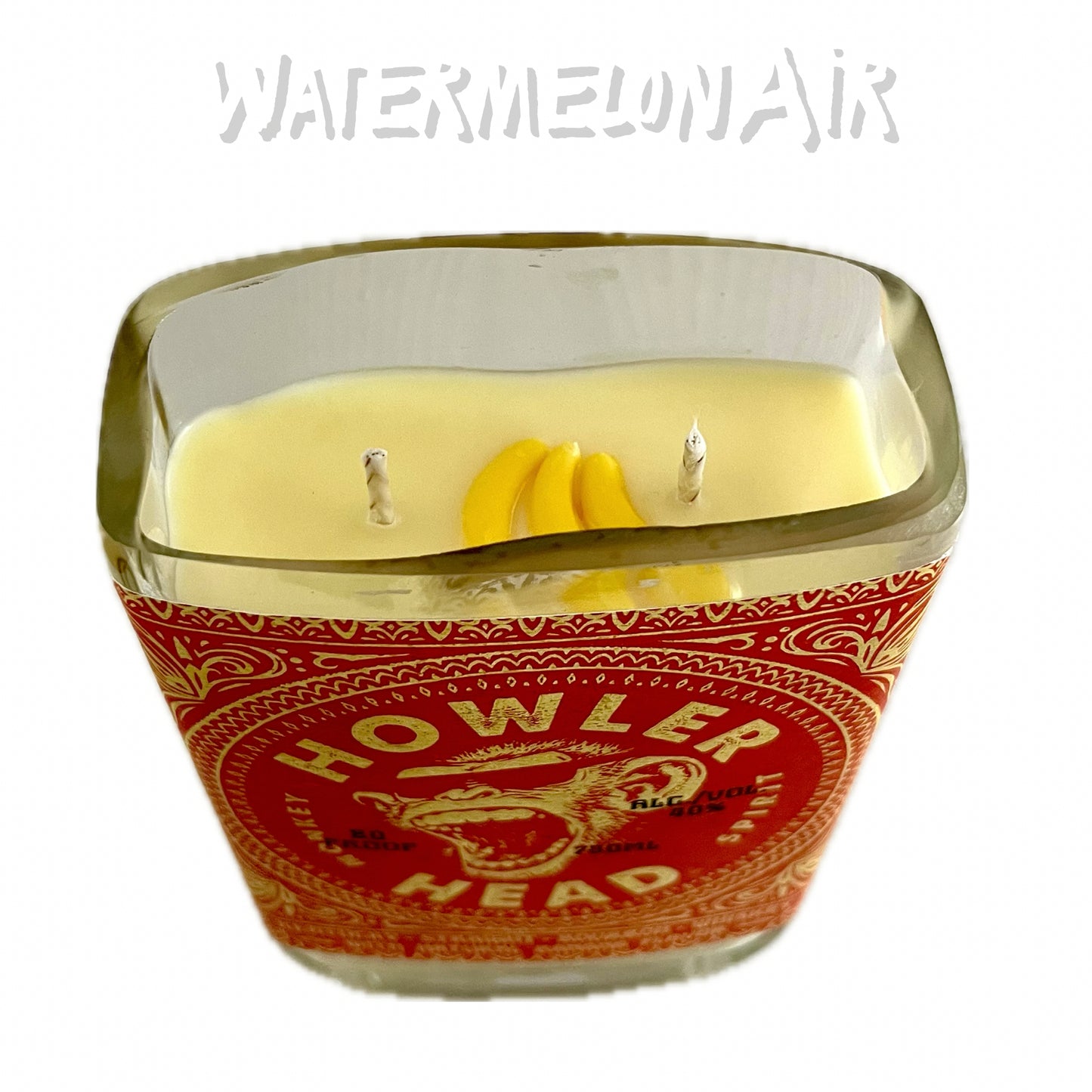 HOWLER HEAD Bottle Candle Scented in Banana Bread