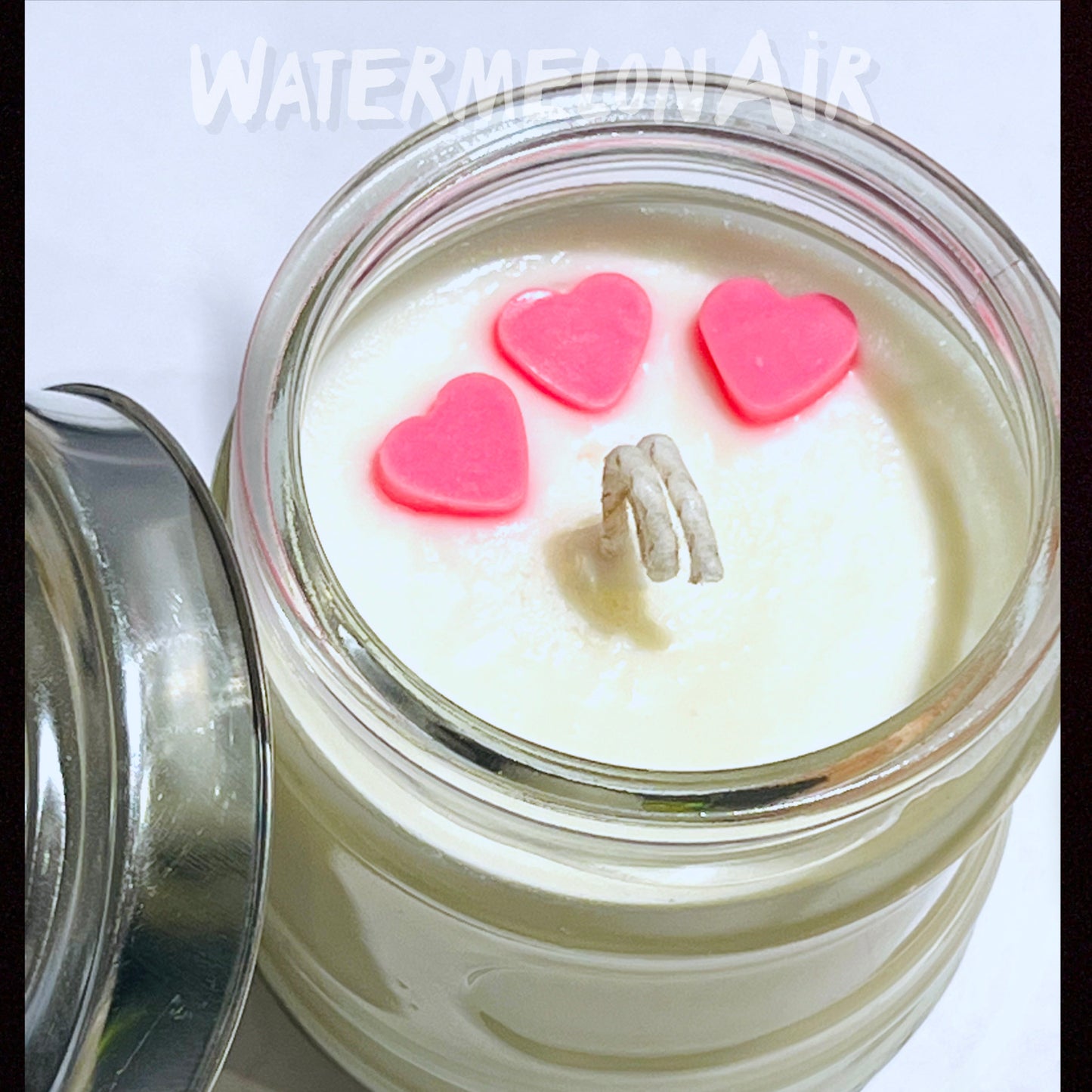 AMBER HEARTS 14oz Soy Candle | moms gifts | smells like amber candles | spring scents