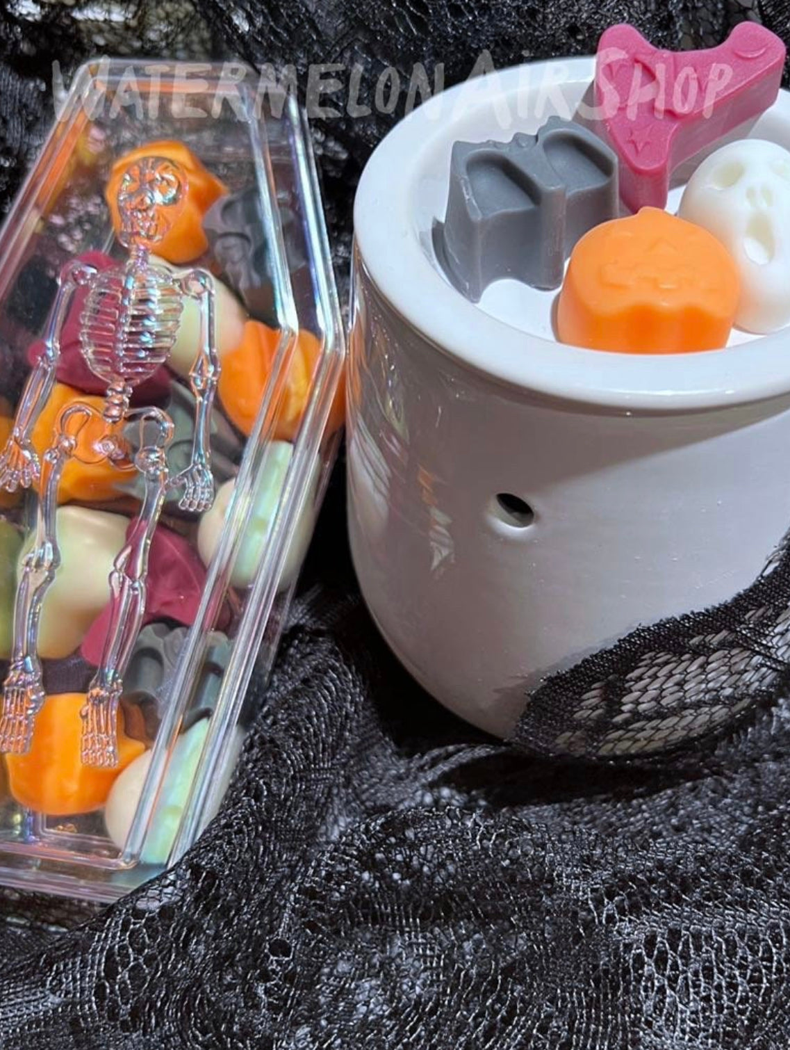 HALLOWEEN SAMPLER Wax Melts | 4 oz | 13 Melts | Coffin Gift Container